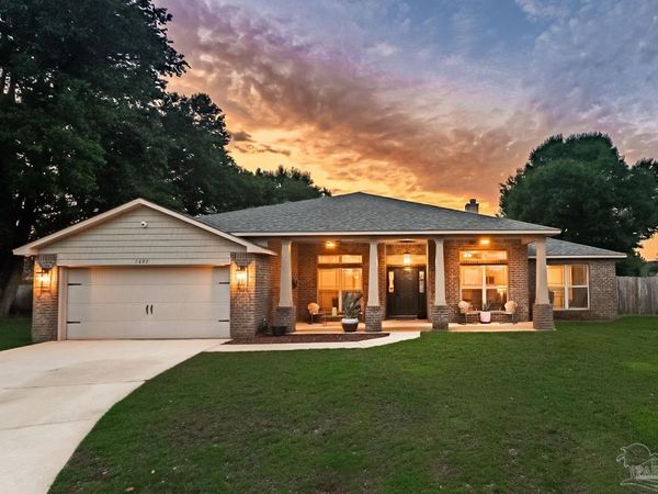 5492 Covered Bridge Ln, Pace, FL 32571