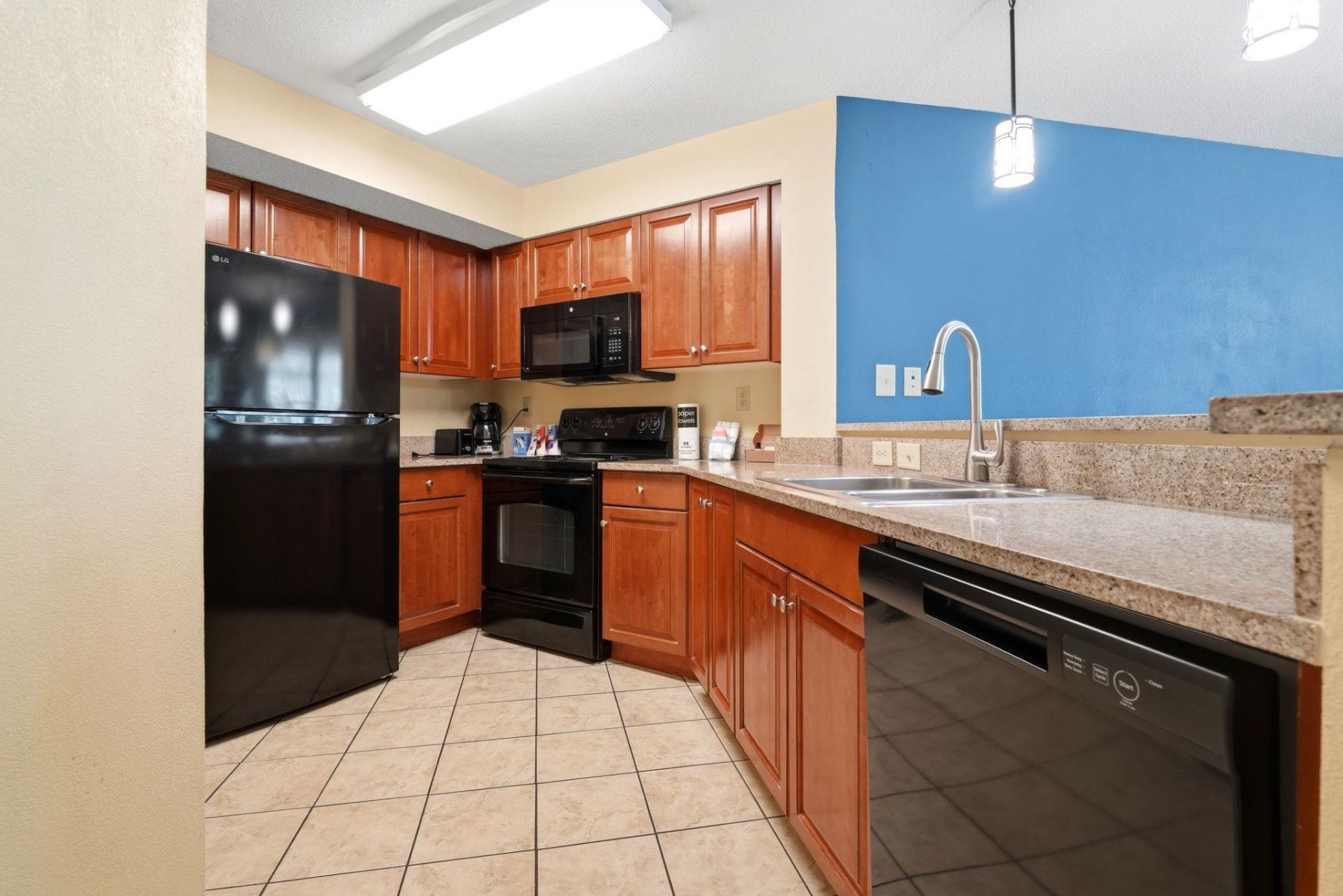 5300 N Ocean Blvd.  Photo 22