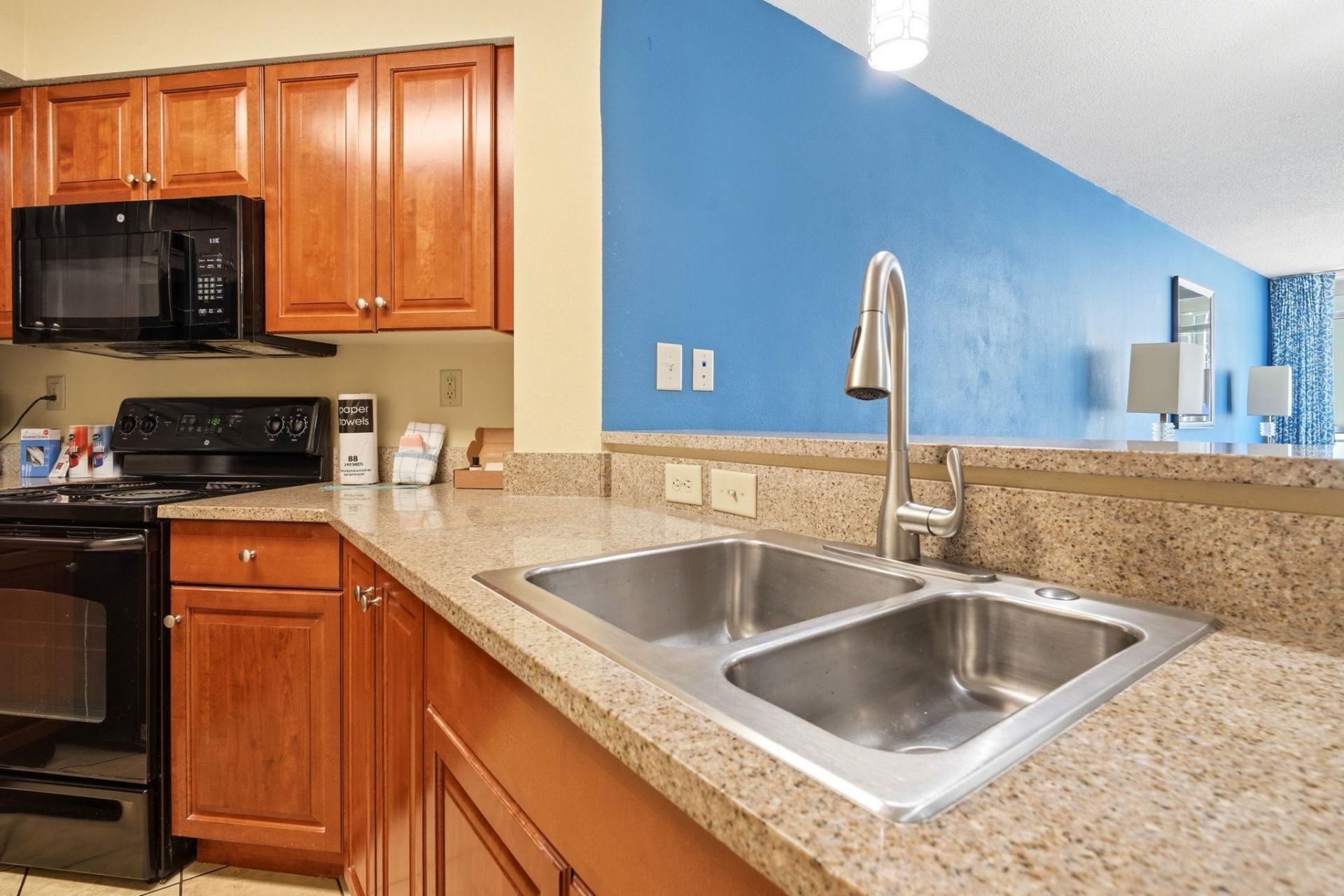 5300 N Ocean Blvd.  Photo 23