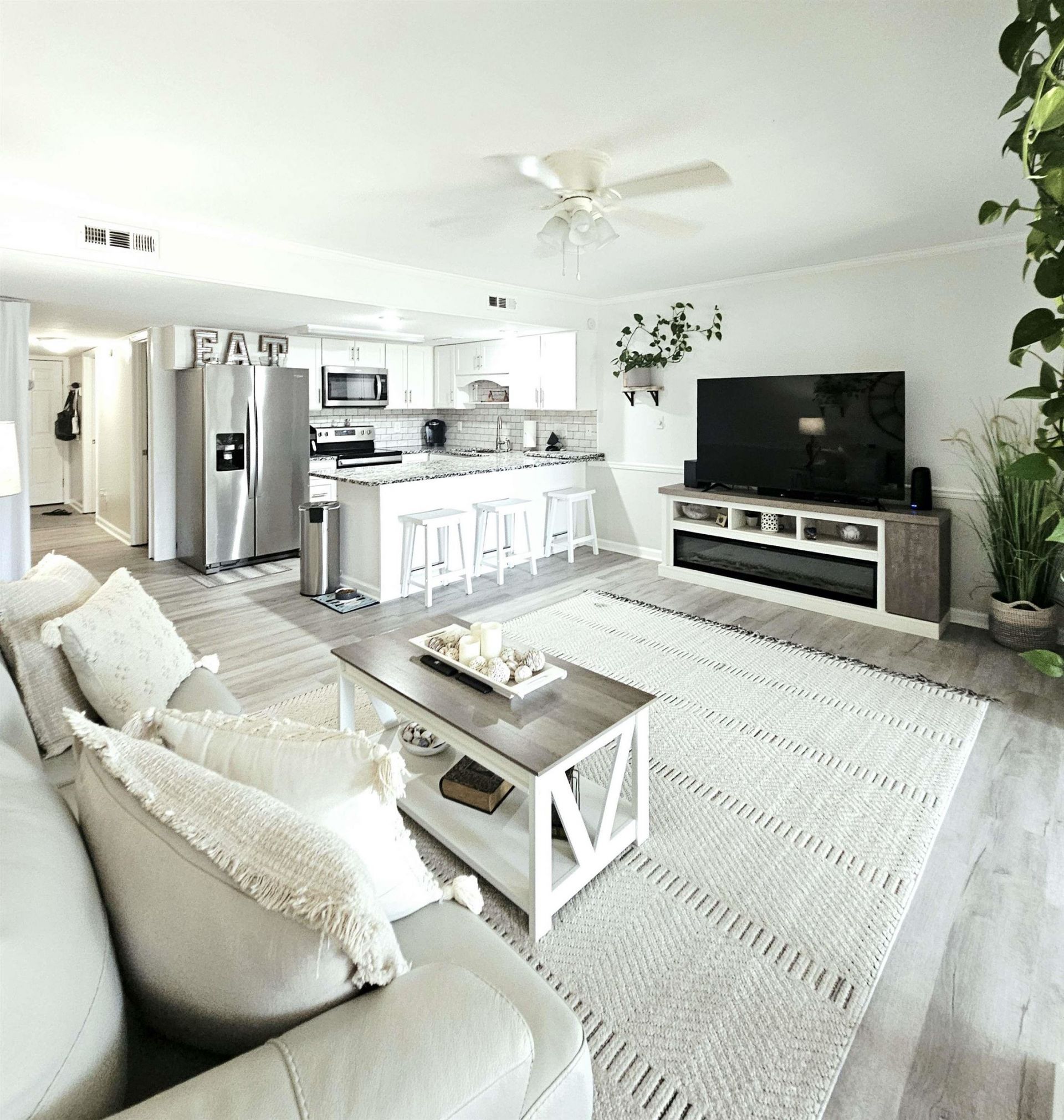 700 Deer Creek Rd. Photo 11