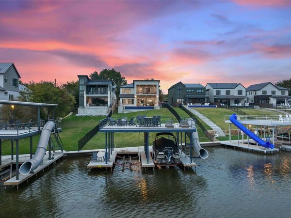 1298 Euel Moore DR , Kingsland, TX 78639