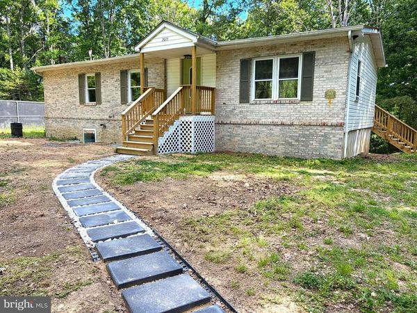 2015 ELBA COURT , LUSBY, MD 20657