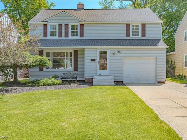 1233 Brainard Road , Lyndhurst, OH 44124