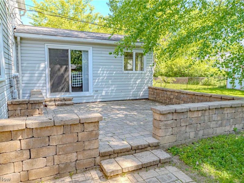 1233 Brainard Road , Lyndhurst, OH 44124 Photo 32