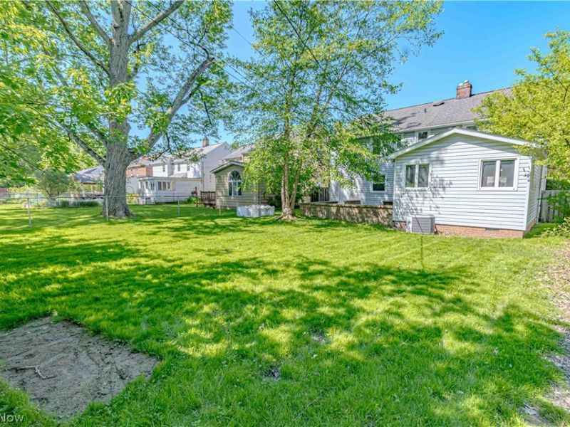 1233 Brainard Road , Lyndhurst, OH 44124 Photo 33