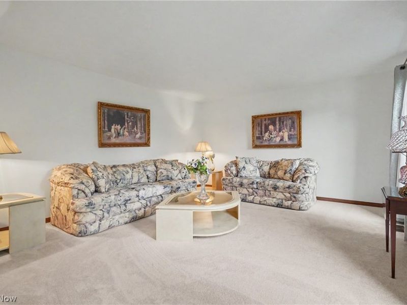 992 Martin Road, Mogadore, OH 44260 Photo 13