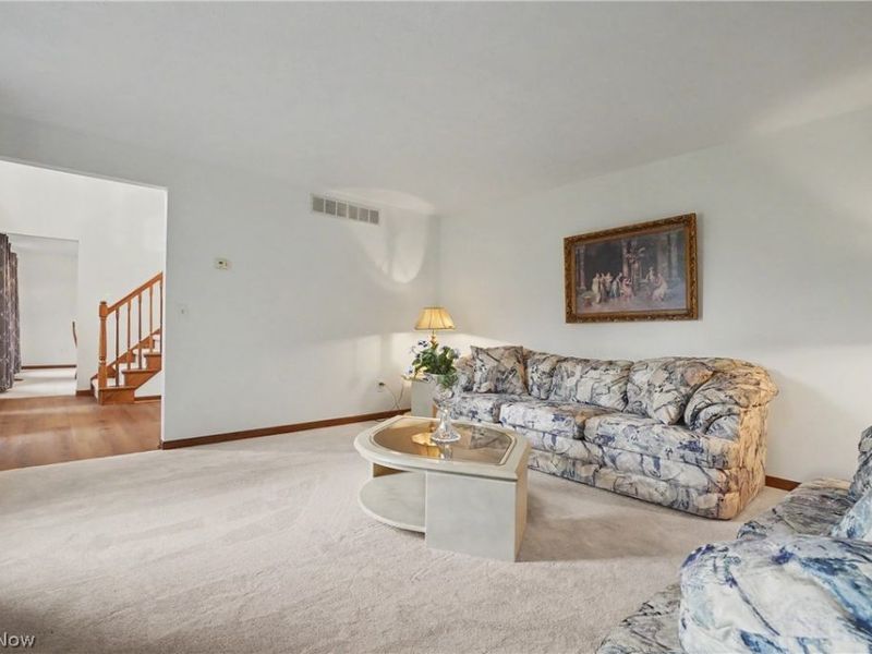 992 Martin Road, Mogadore, OH 44260 Photo 14