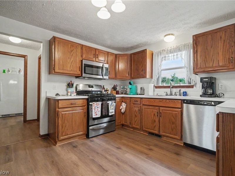 992 Martin Road, Mogadore, OH 44260 Photo 22