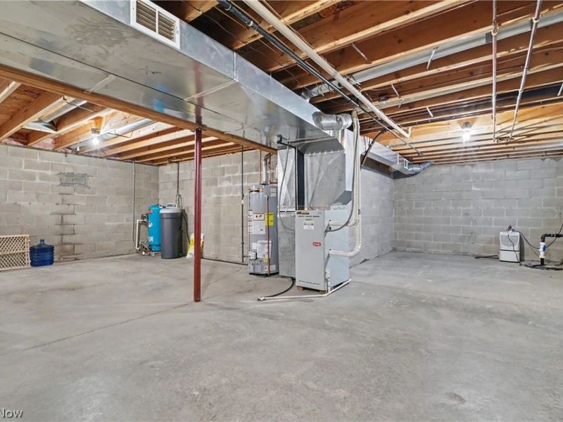 992 Martin Road, Mogadore, OH 44260 Photo 45