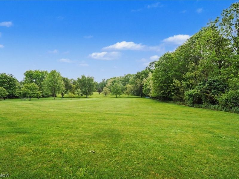 992 Martin Road, Mogadore, OH 44260 Photo 6