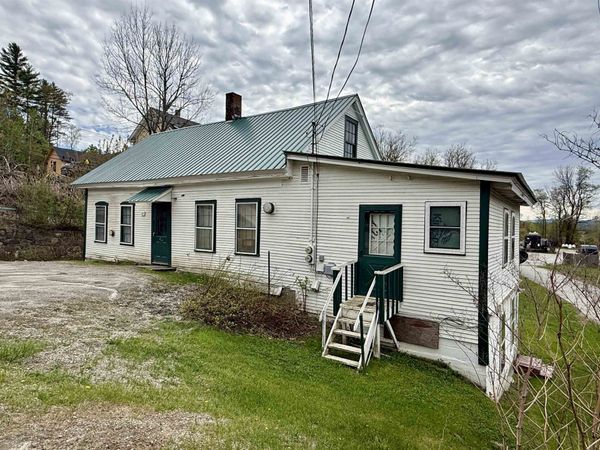 23 River Road, Stowe, VT 05672