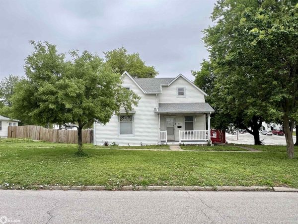 422 E Main Streets, Clarinda, IA 51632