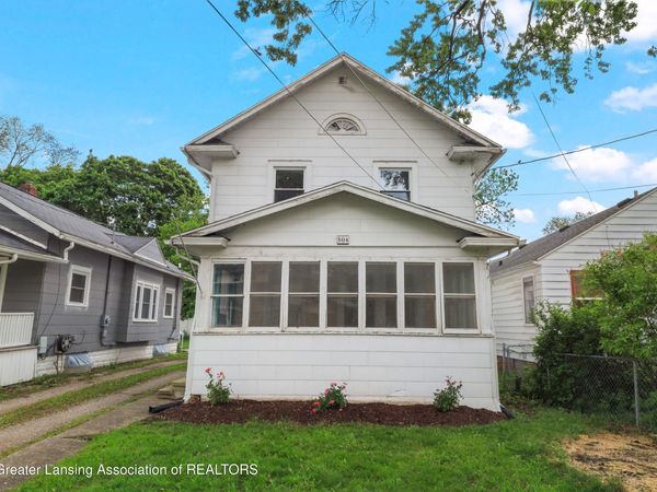 504 N Magnolia Avenue, Lansing, MI 48912