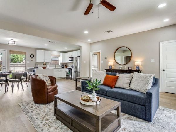 926 Hillside Lane, Flower Mound, TX 75028