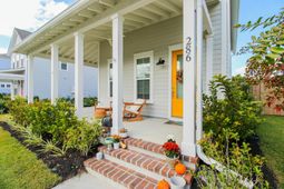 286 Great Lawn Drive photo 4