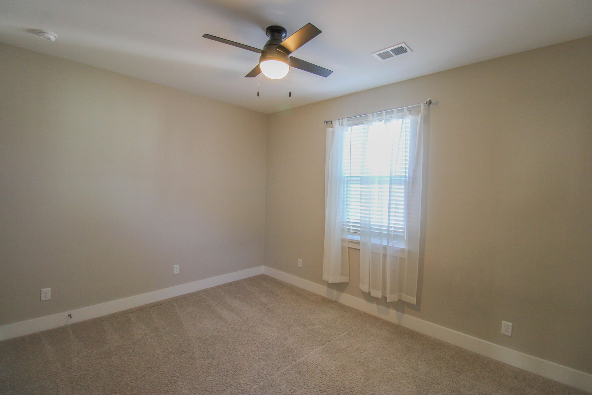 286 Great Lawn Drive Photo 20