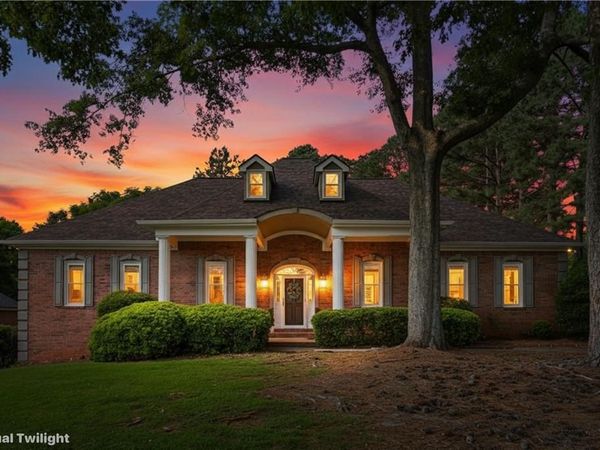 2755 Napa Valley , Cumming, GA 30041