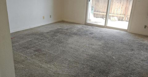 4606 Neil Road, Unit 205, Reno, NV 89502 Photo
