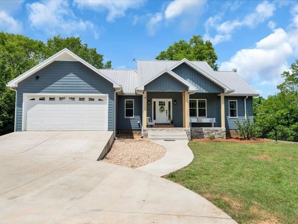 1174 Majors Cemetery Rd , Lynchburg, TN 37352