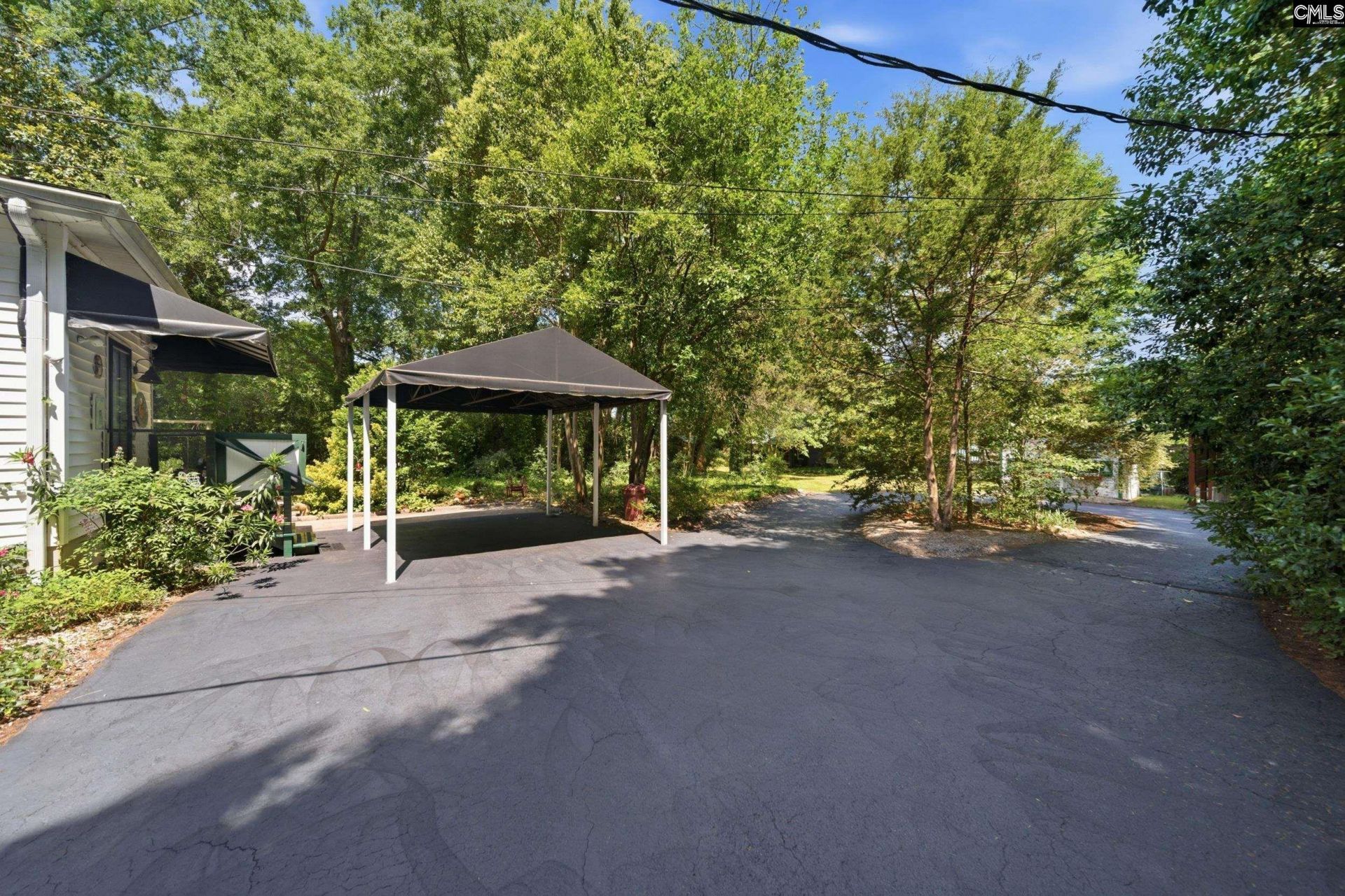 70 Honeysuckle Lane Photo 42
