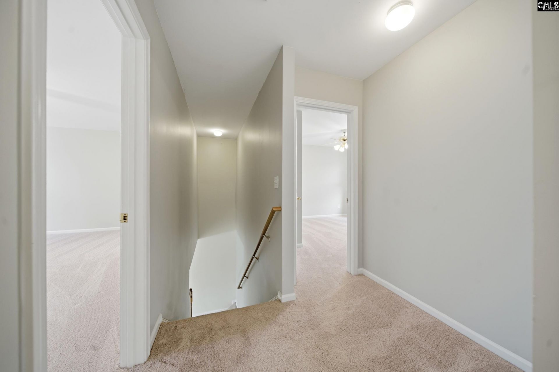 18 White Clover Court  Photo 16