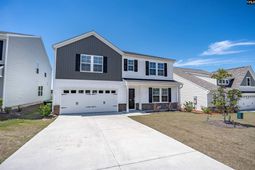 391 Aldergate Drive photo 4