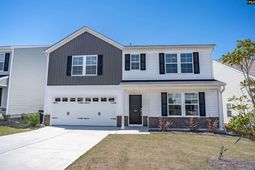 391 Aldergate Drive photo 4
