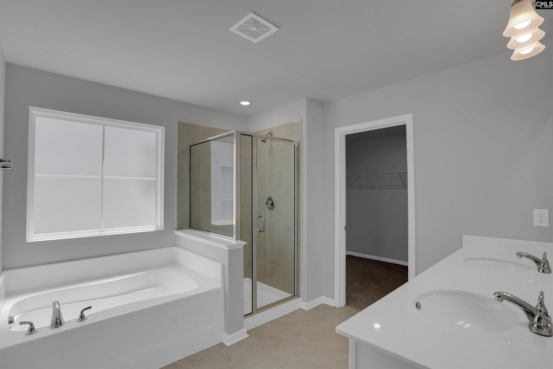 391 Aldergate Drive Photo 24
