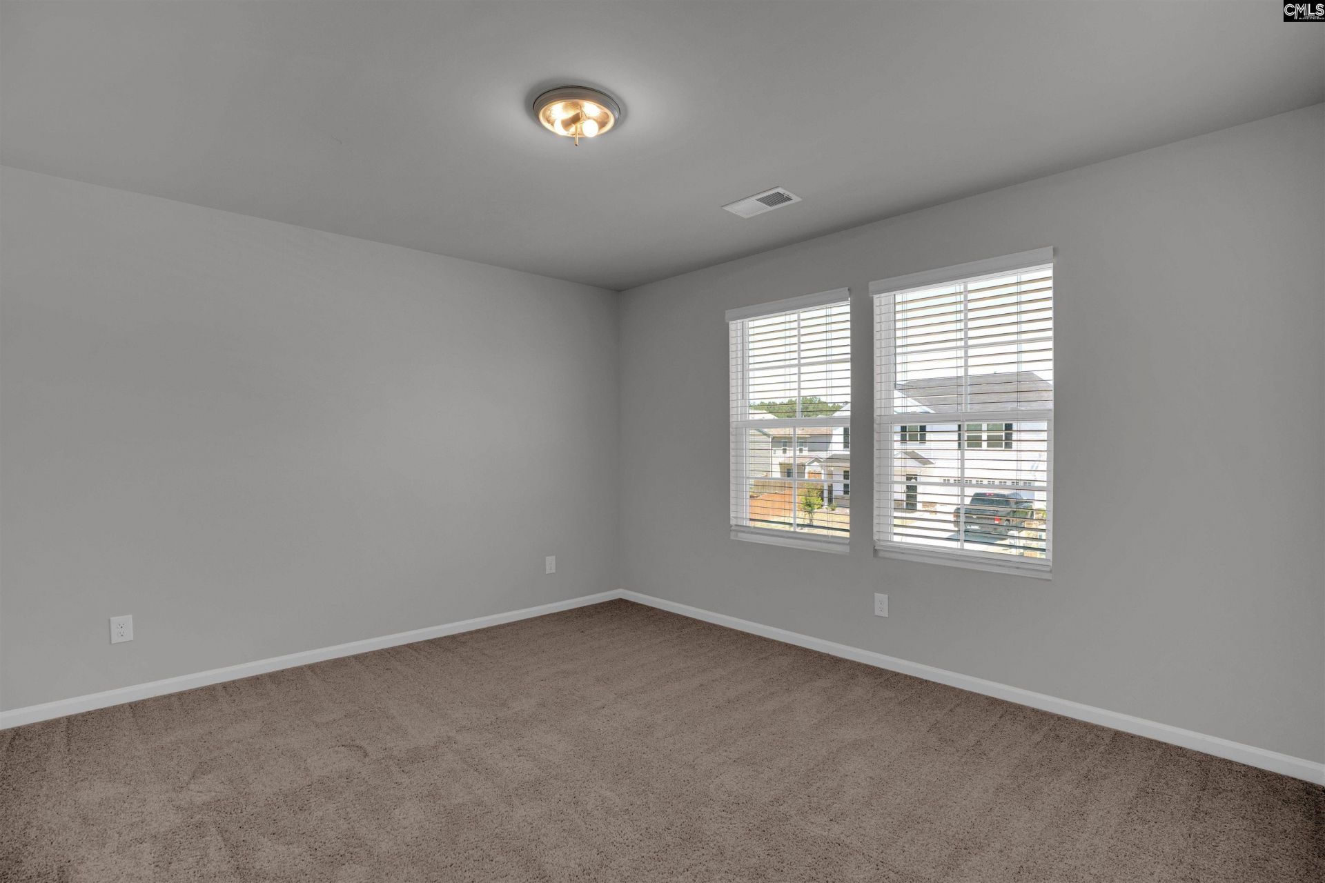 391 Aldergate Drive Photo 27