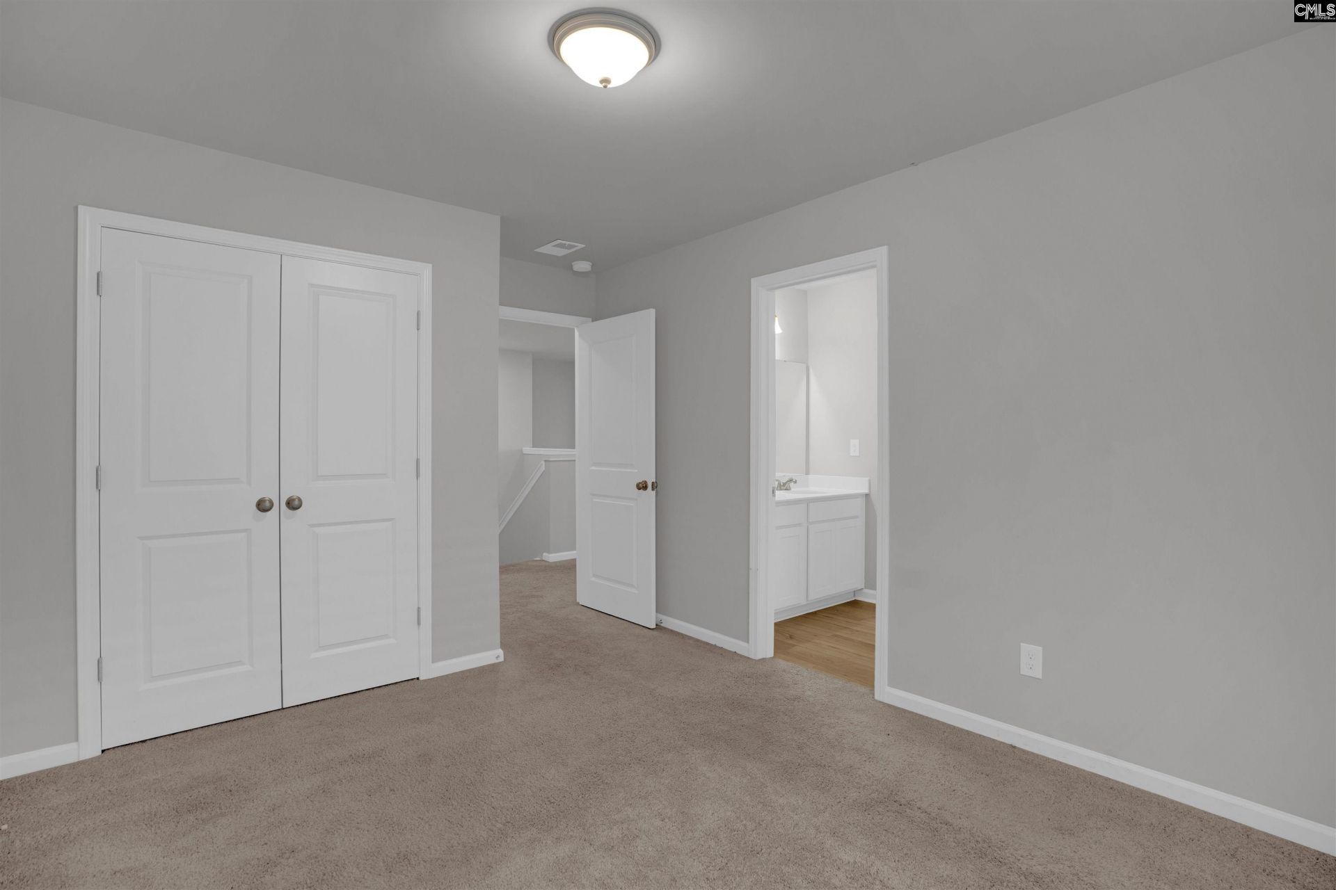 391 Aldergate Drive Photo 30