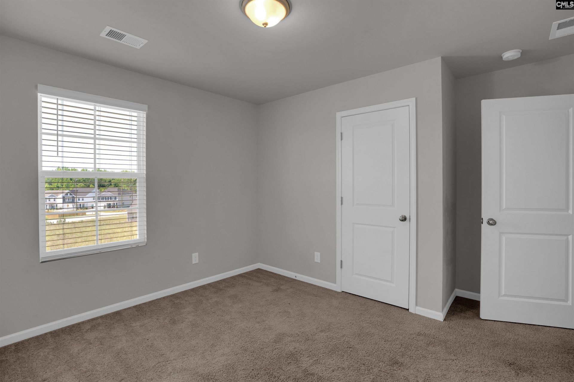 391 Aldergate Drive Photo 39