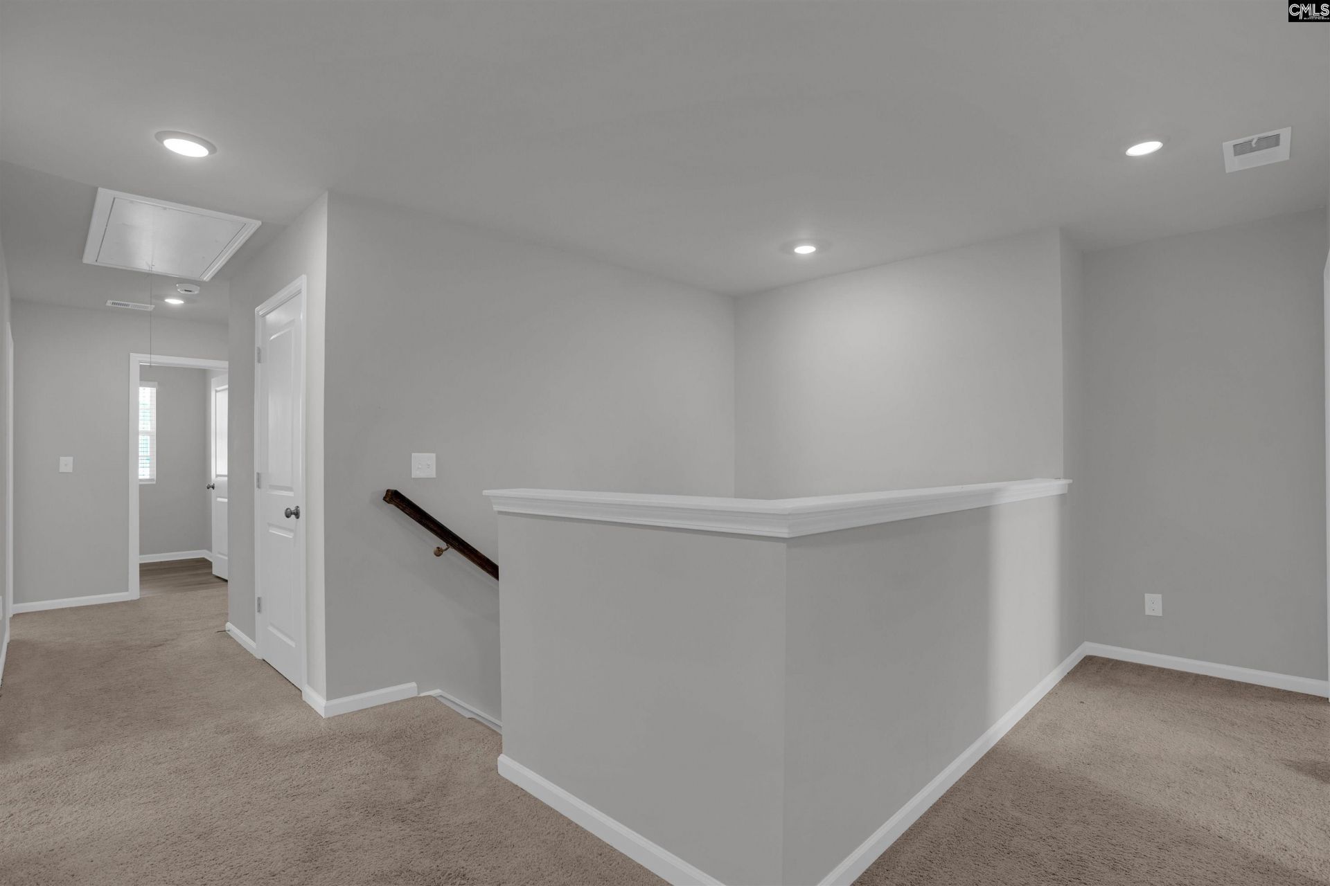 391 Aldergate Drive Photo 41