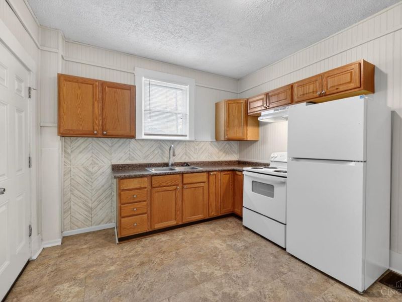 2074 Benninghofen Avenue, Hamilton, OH 45015 Photo 13