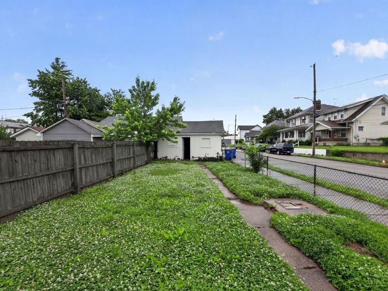 2074 Benninghofen Avenue, Hamilton, OH 45015 Photo 27