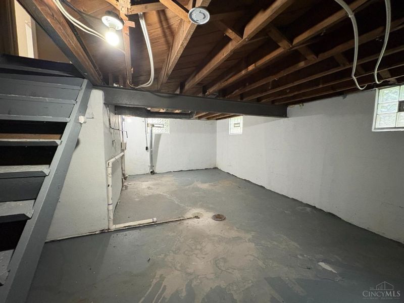1398 Adams Road, Cincinnati, OH 45231 Photo 7