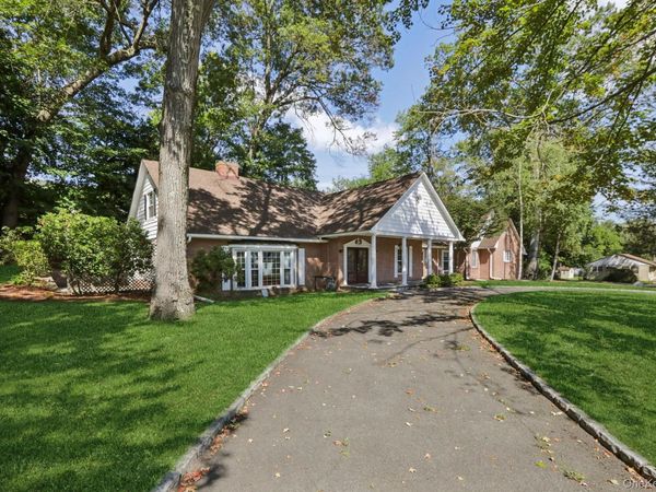2 Myrtle Avenue, Greenwood Lake, NY 10925