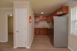 1724 Ashley Hall Road photo 4