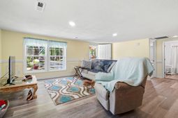 803 Melson St.  photo 4