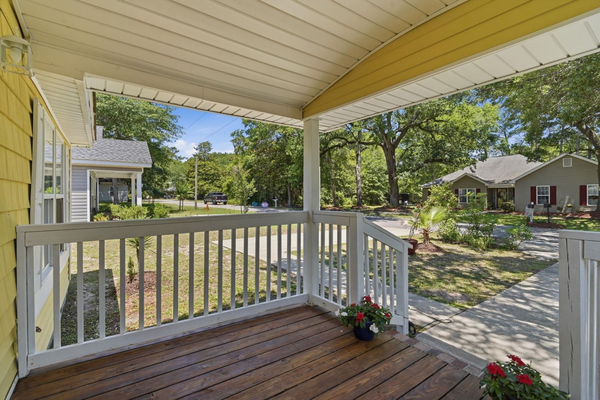 803 Melson St.  Photo 25
