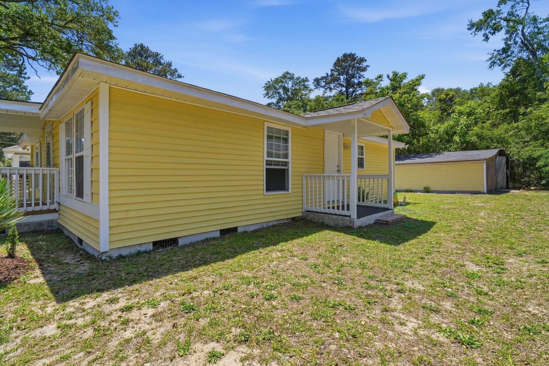 803 Melson St.  Photo 28