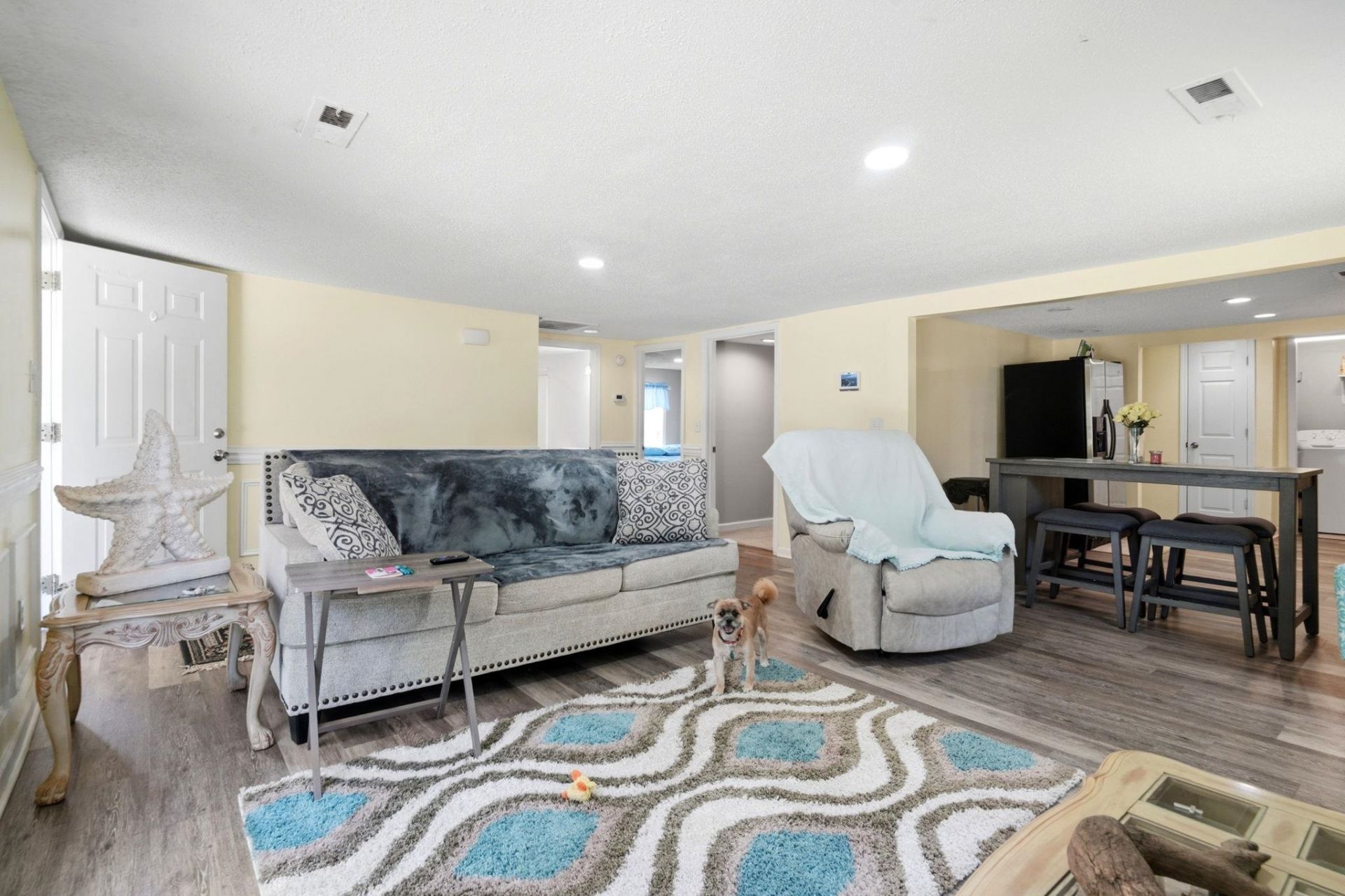 803 Melson St.  Photo 4
