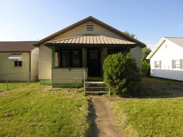 3610 Riverside Drive, Huntington, WV 25705