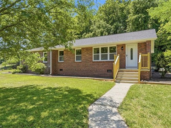 941 King Street , Burlington, NC 27217