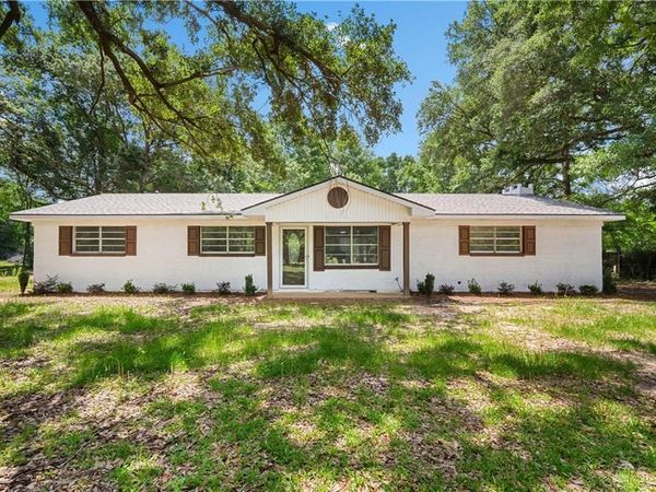 10161 Pollard Road, Semmes, AL 36575