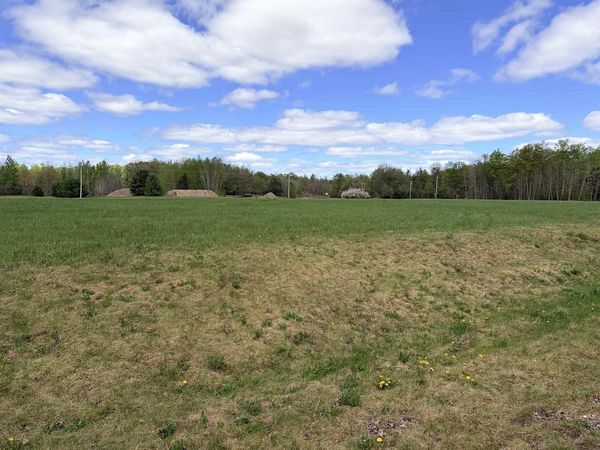 WOOD STREET, White Lake, WI 54491