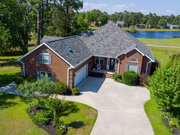5711 Sloop Court, New Bern, NC 28560