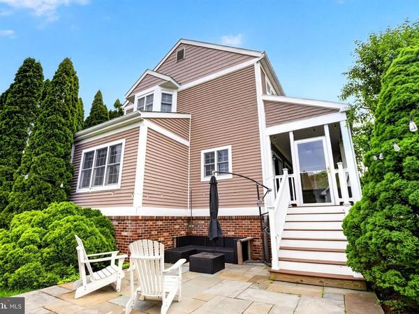 615 YARDLEY LANE, DOWNINGTOWN, PA 19335