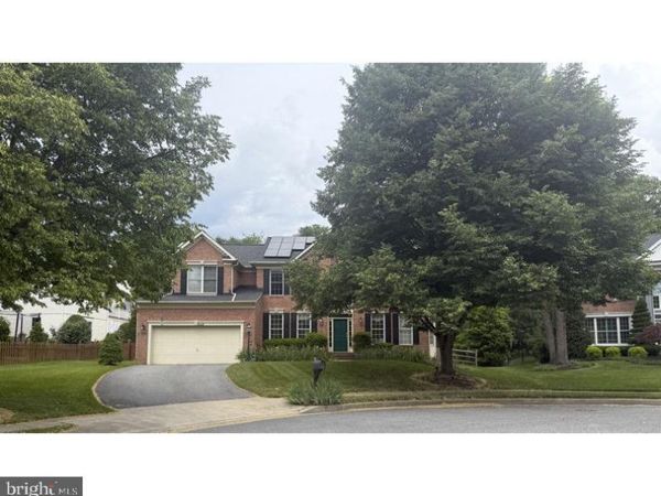 4 CRESTLEIGH PLACE, LUTHERVILLE TIMONIUM, MD 21093