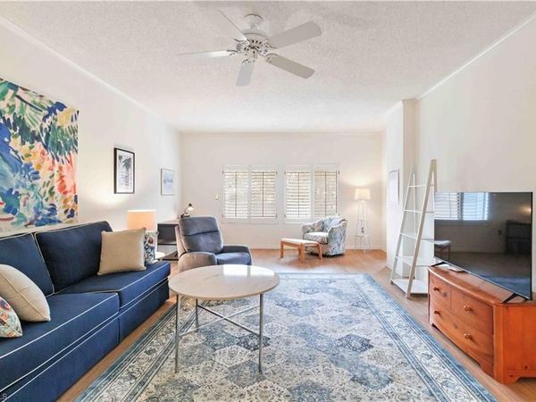 201 Arbor Lake DR, Unit 205, NAPLES, FL 34110