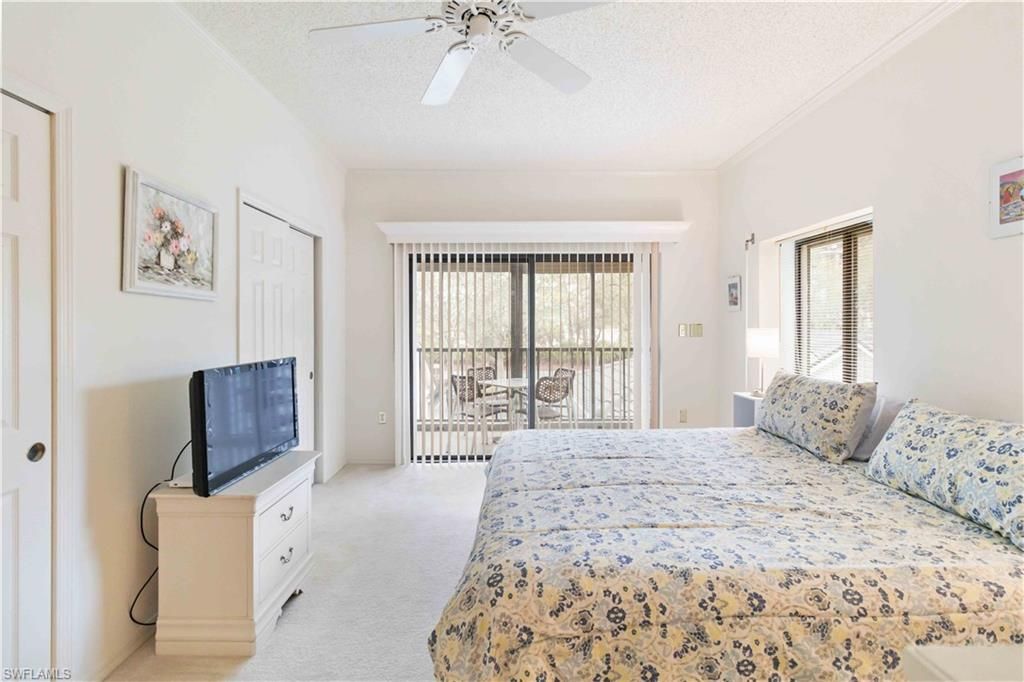 201 Arbor Lake Dr, Unit 205, Naples, FL 34110 Photo